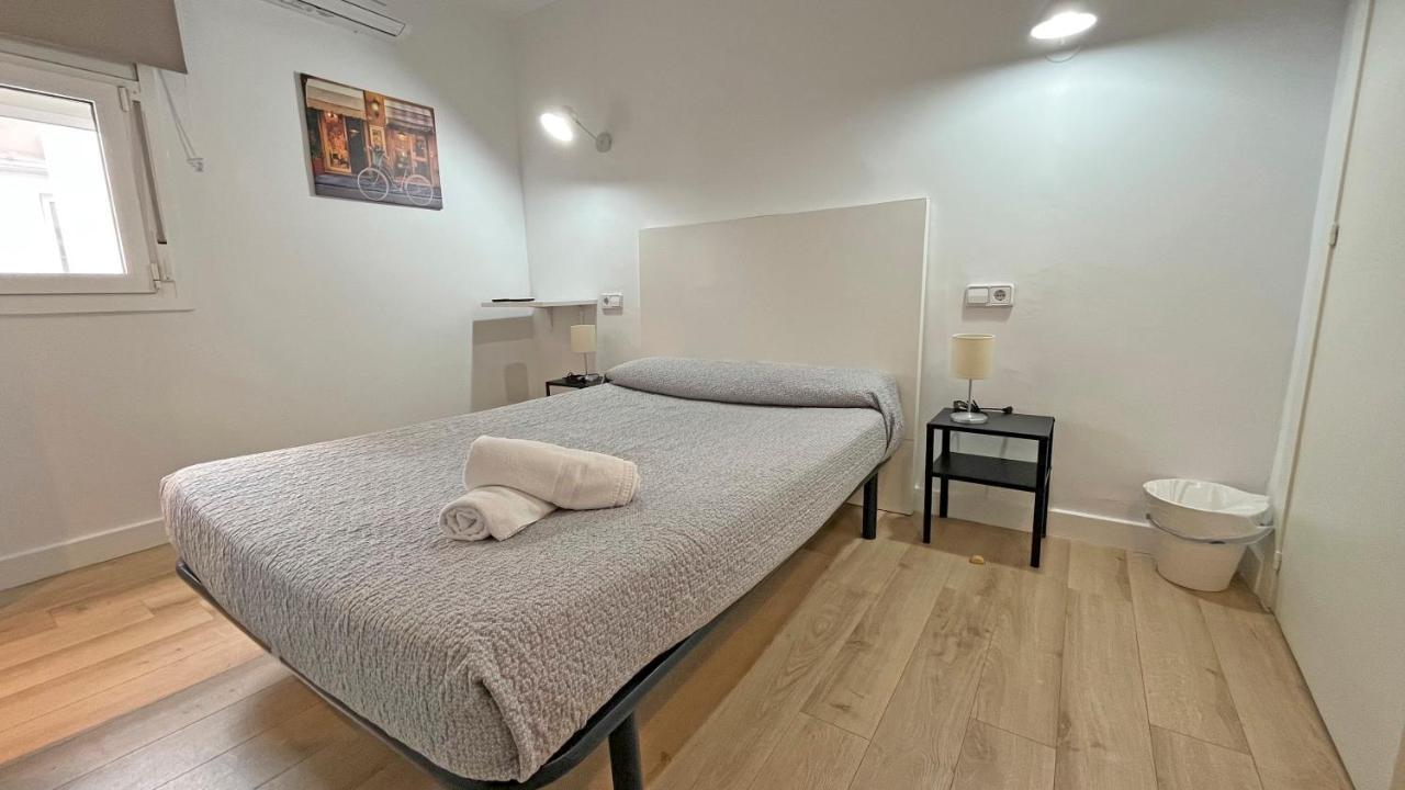 Hostal La Premsa Ареньс-де-Мар Экстерьер фото