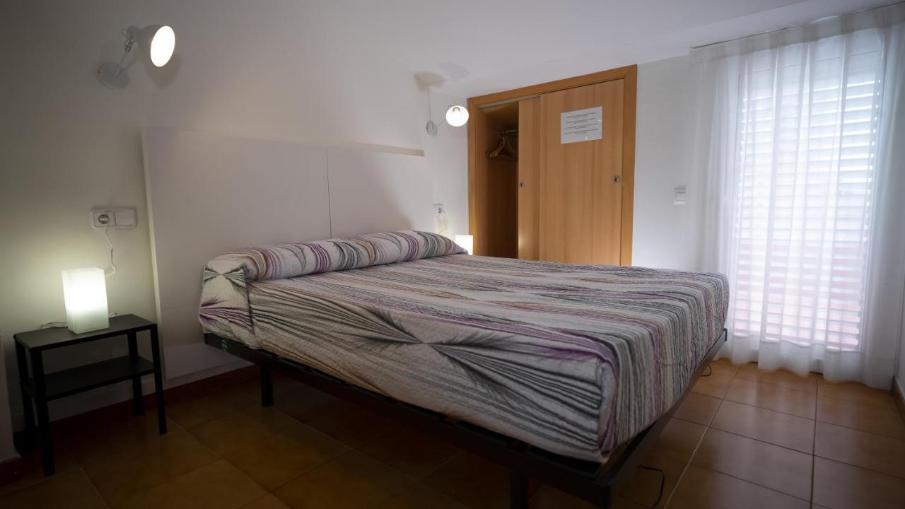 Hostal La Premsa Ареньс-де-Мар Экстерьер фото